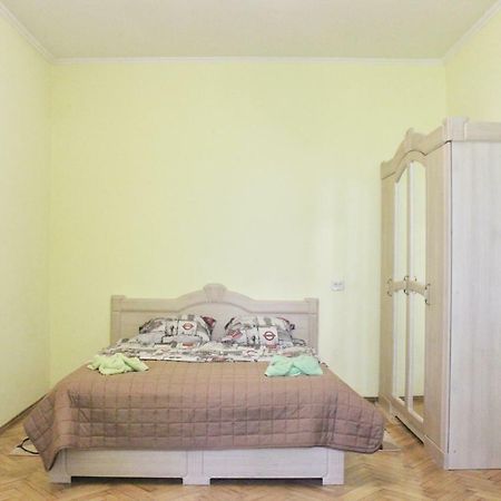 Квартира По Вул.Огієнка 13/5 Λβιβ Εξωτερικό φωτογραφία
